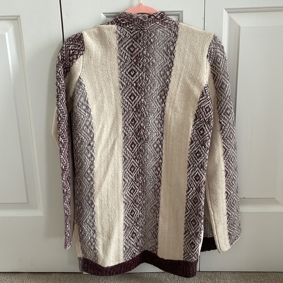Aztec print sweater, Size XS - Picture 2 of 3